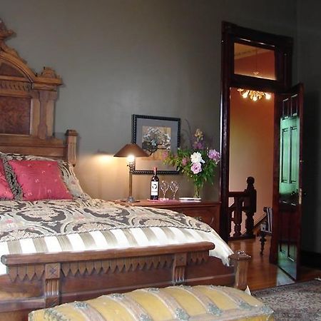 Bed and Breakfast Whiskey Mansion Saint Joseph Zimmer foto