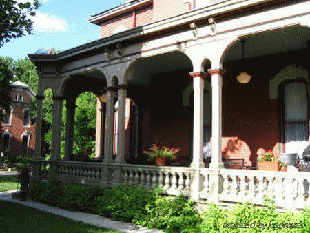 Bed and Breakfast Whiskey Mansion Saint Joseph Exterior foto